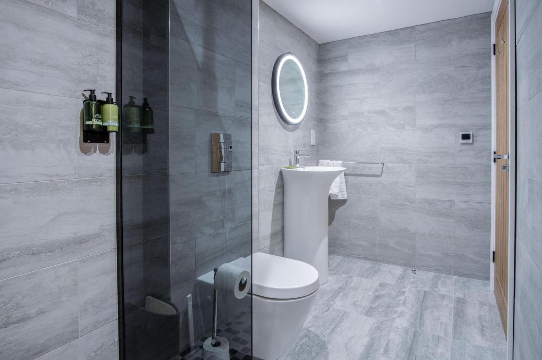 Suite 12 - Sleeping Giant Hotel - Pen Y Cae Inn Μπρέκον Εξωτερικό φωτογραφία